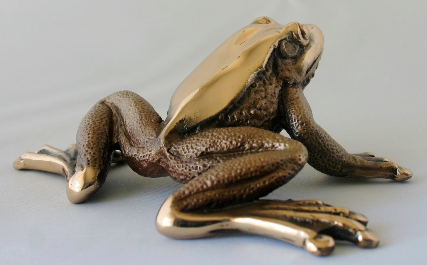 BELL FROG foundry cast bronze