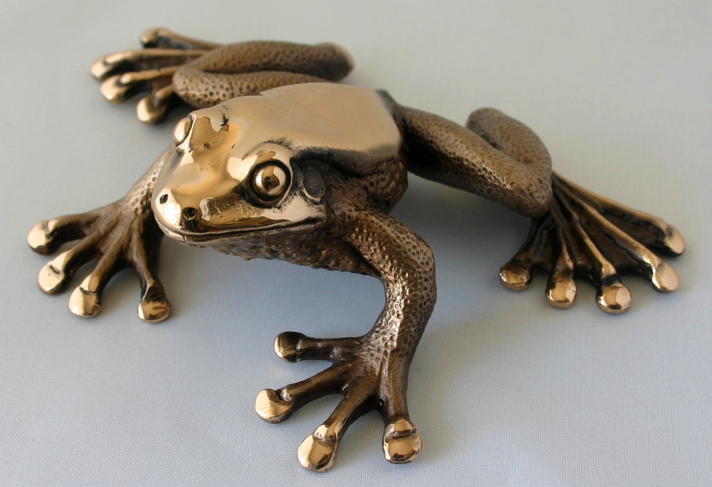 BELL FROG foundry cast bronze